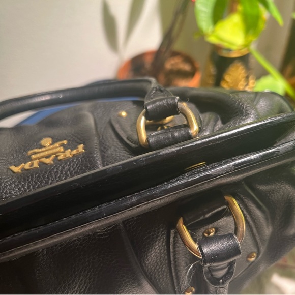 Genuine Prada bag black leather from 5th Ave NYC.  Great used condition - Picture 7 of 7